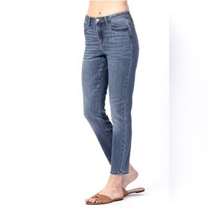 🆕 Judy Blue ➕PLUS SIZE➕ Hi Waist Slim Fit, 18W